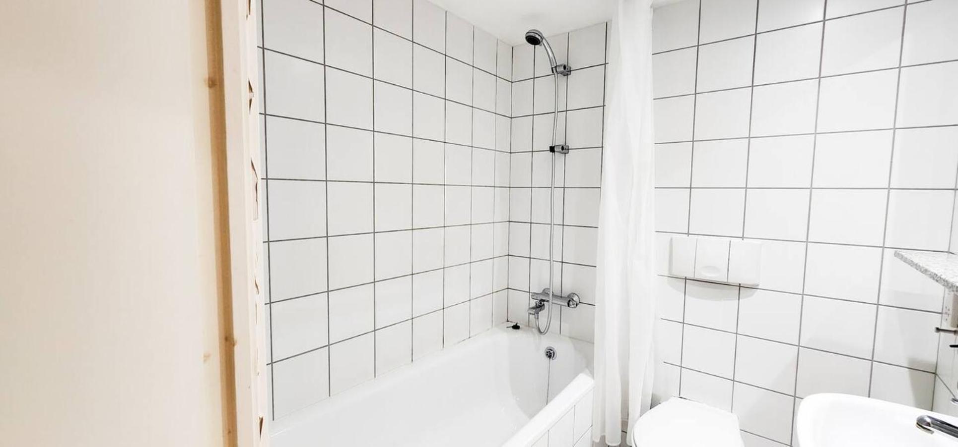 Luxury Penthouse Near M & S Arena Free Parking