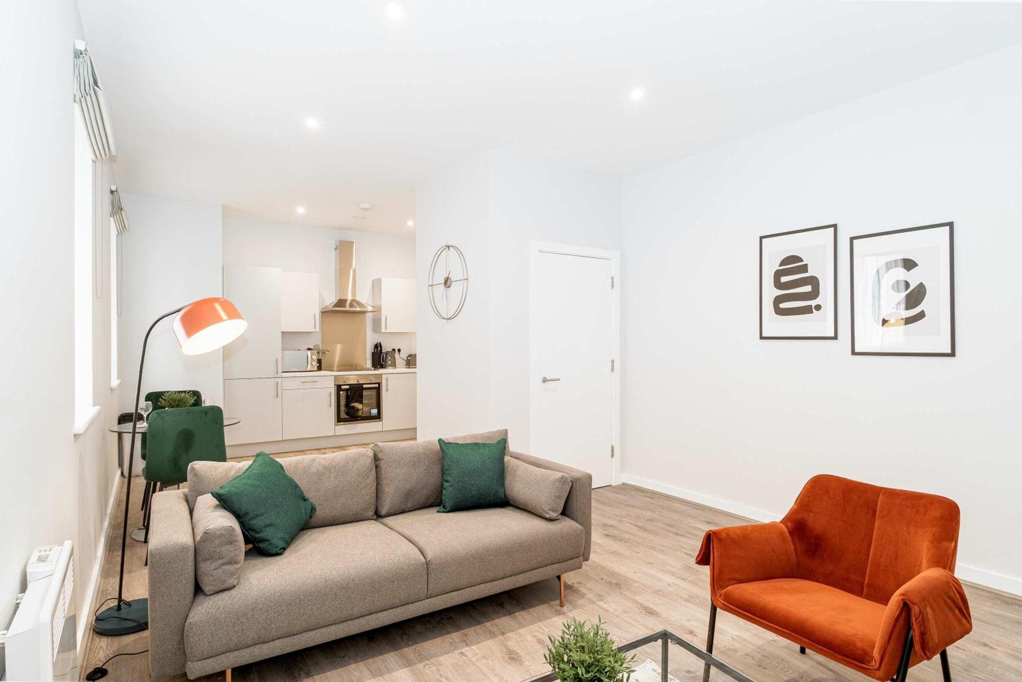 Fantastic 2 Bed In Waterloo *