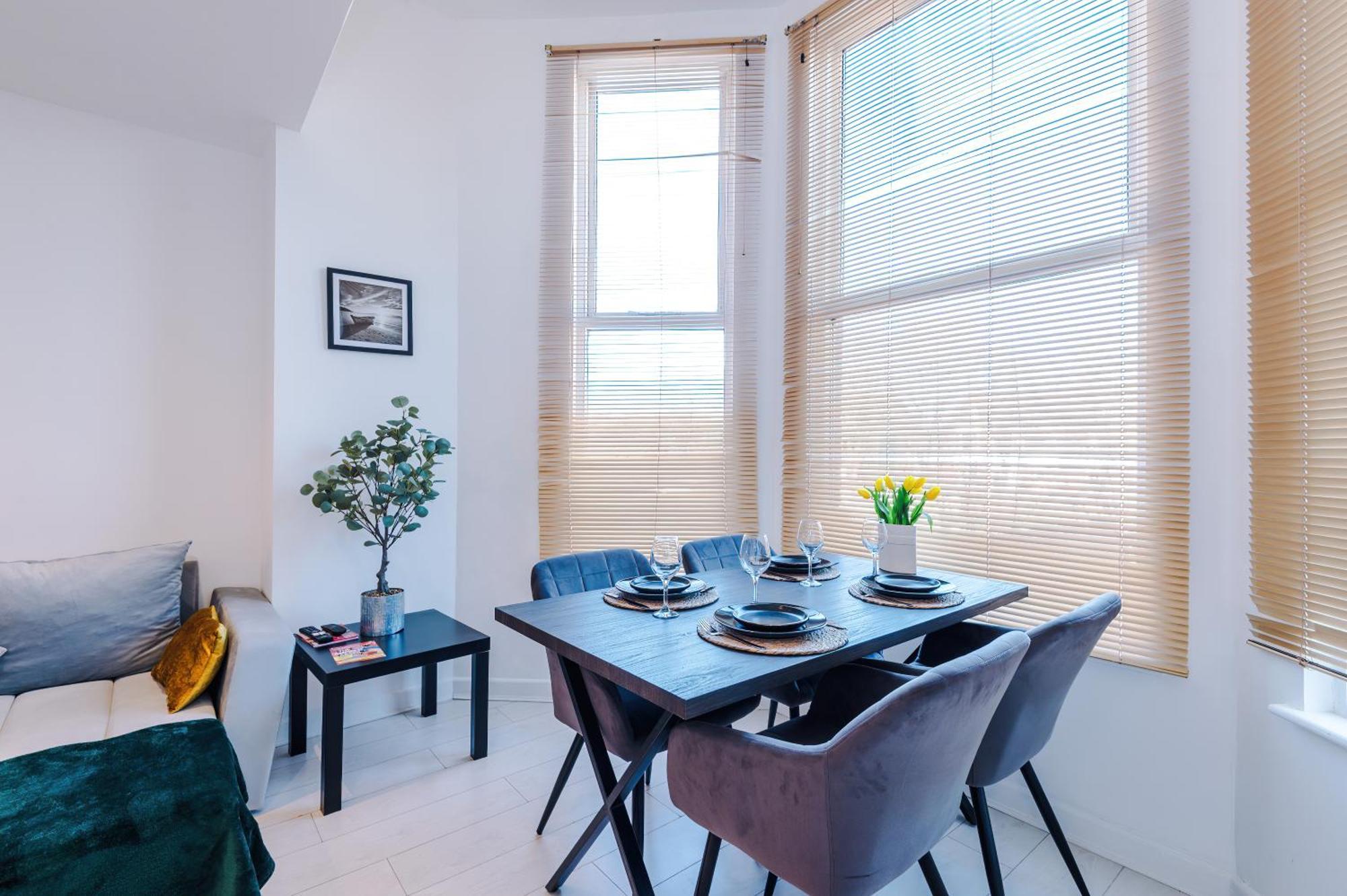 Apartment Private Garden Maisonette Near Centre! Walking Distance From Anfield *