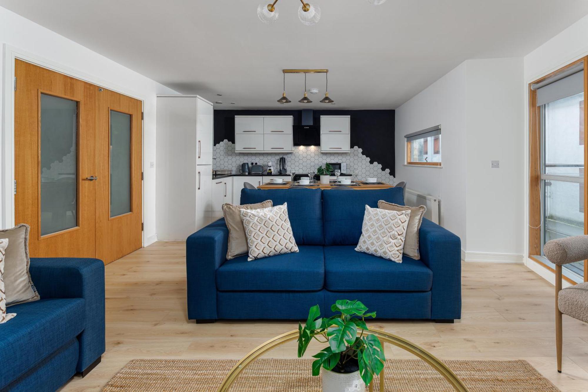 Apartment Flatzy - Prime With Ping Pong Table *