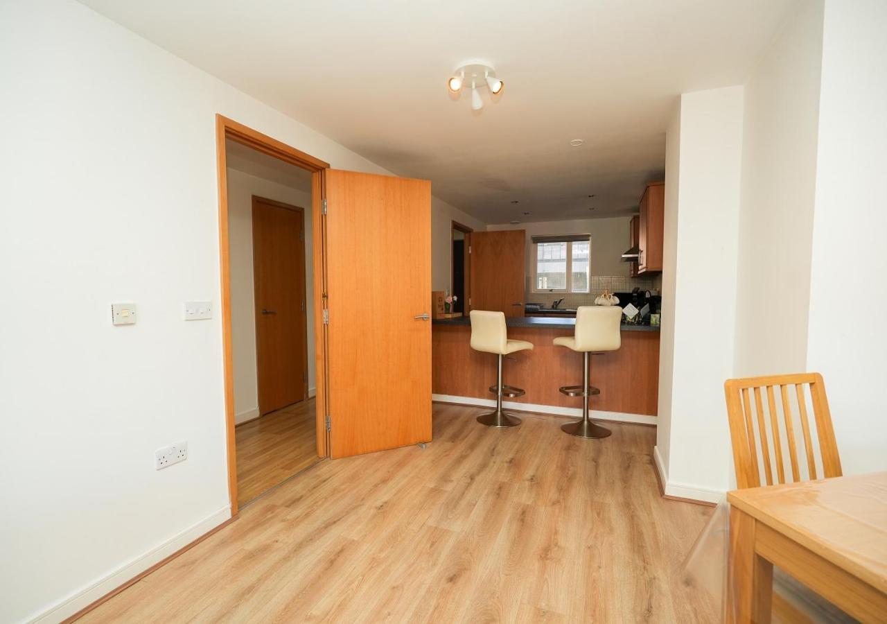 Luxury Two Bedroom Centre Apartment