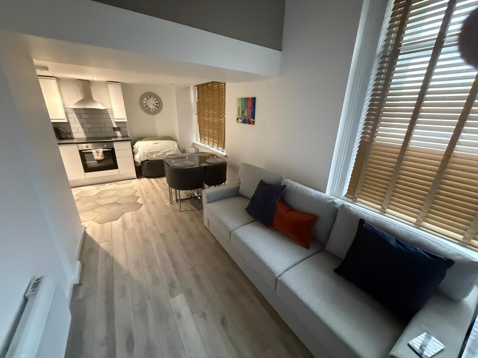 5 Halifax House 7