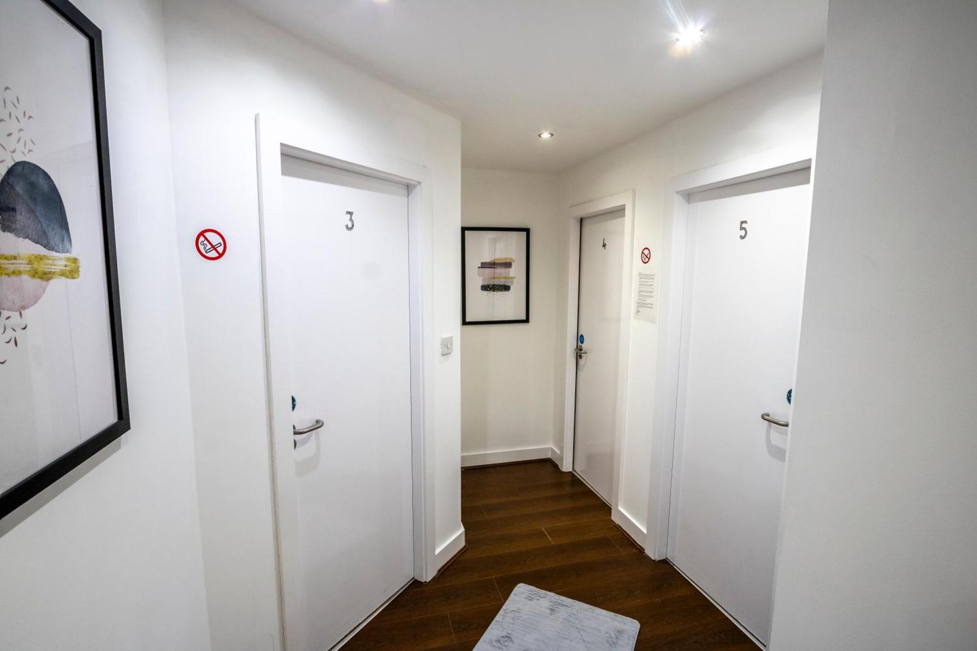 Spacious 5 Bed En-suite Flat