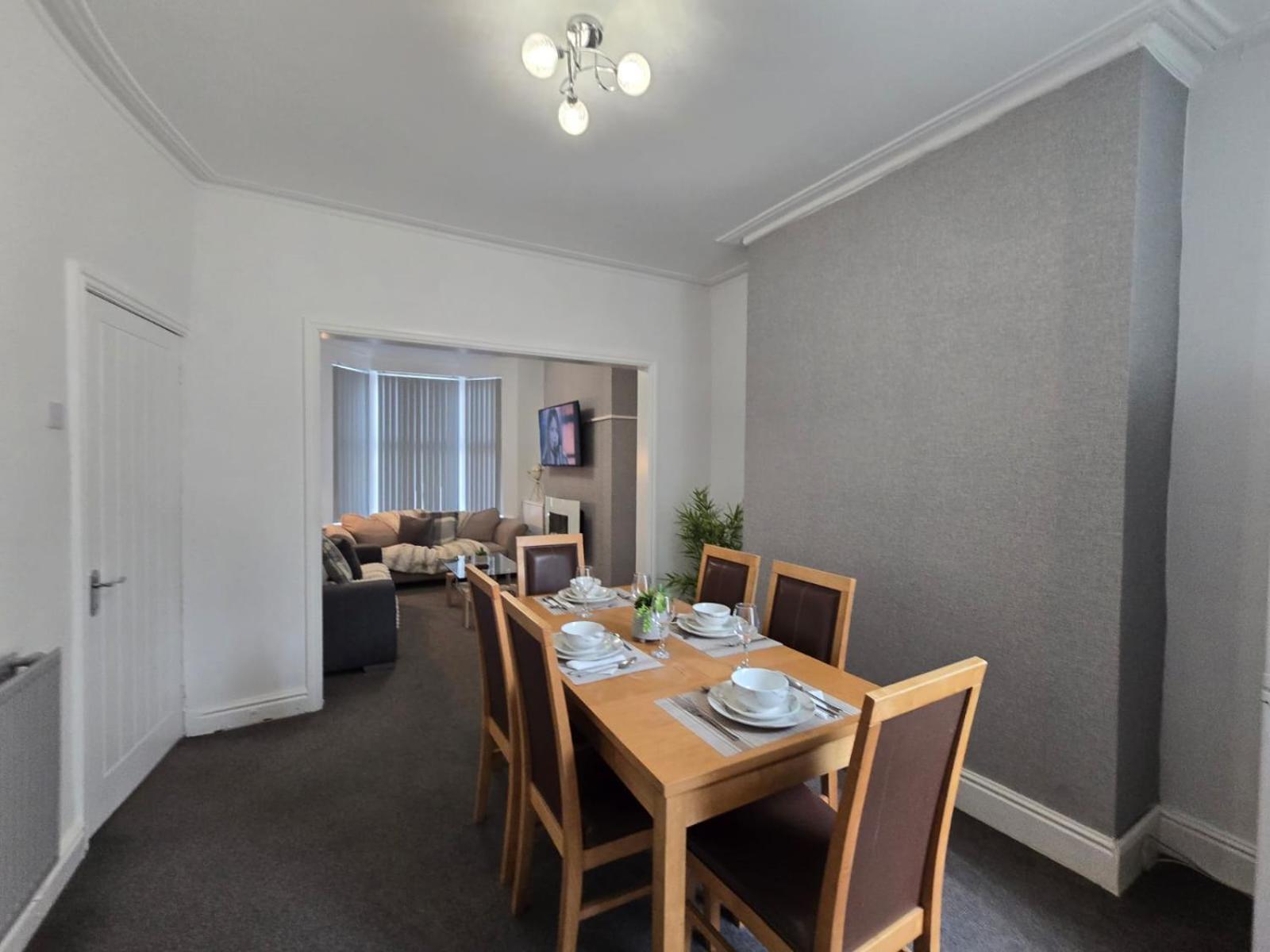 Guest house 2 Casa Compartilhada Em Kensigton Liverpool