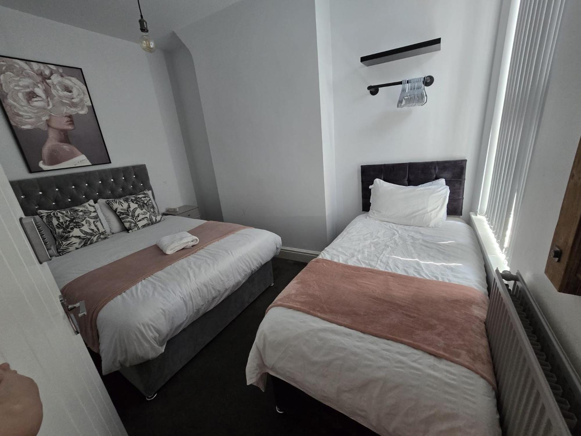 2 Casa Compartilhada Em Kensigton * Liverpool