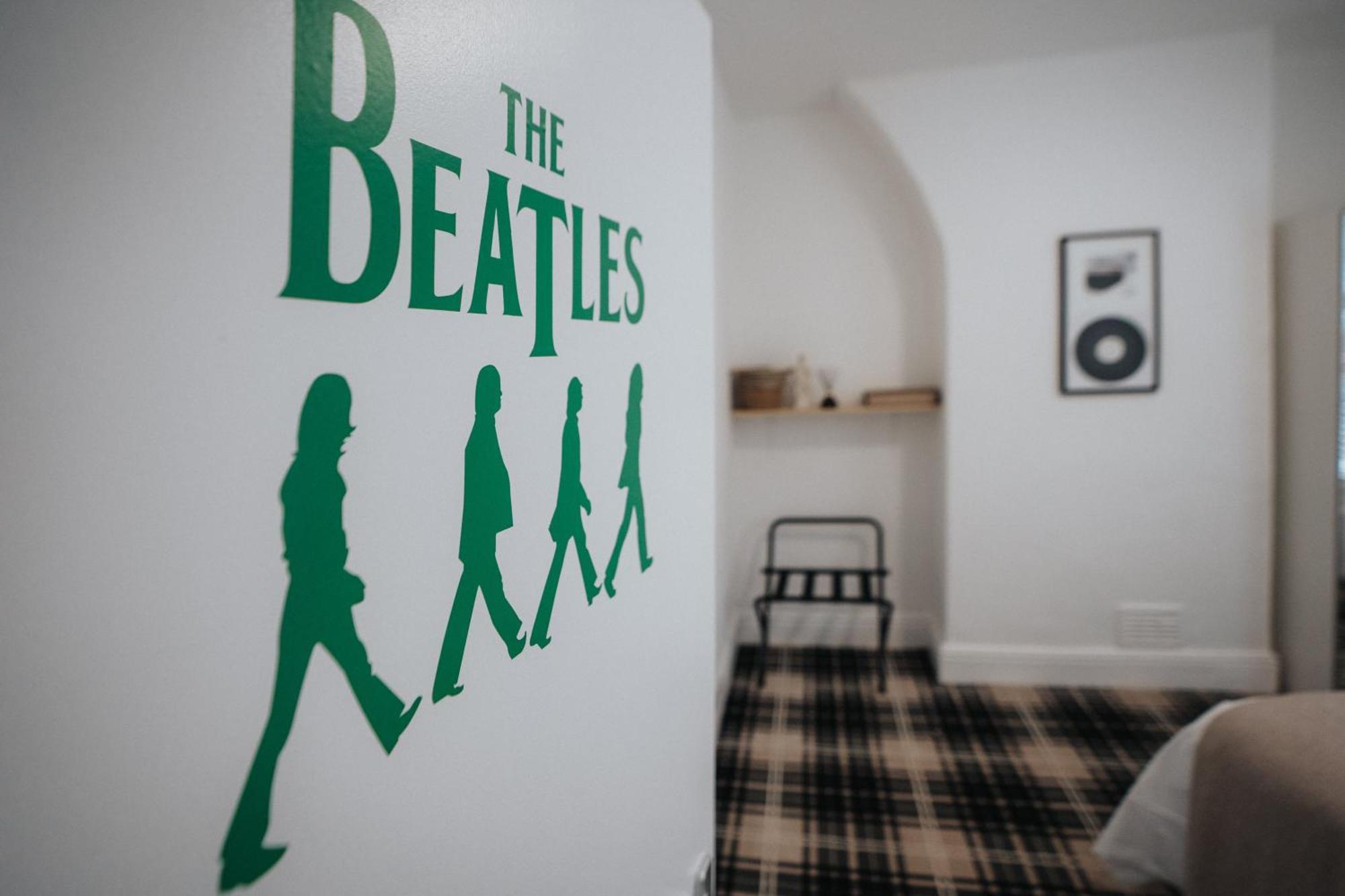 Beatles Penny Lane Sefton Park Free Parking *