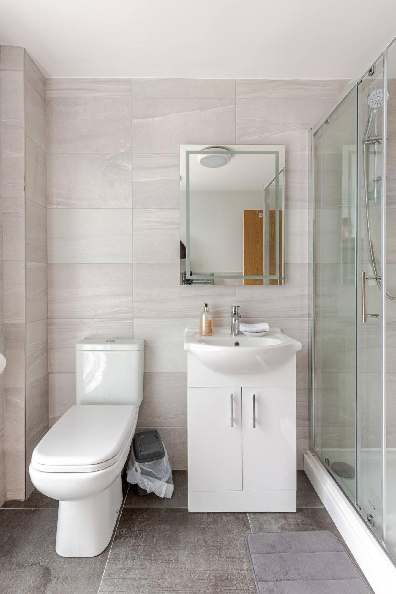 Urban Oasis By Lvp - 1-bed Escape With Sofa Bed - Perfect For Business & Leisure Liverpool