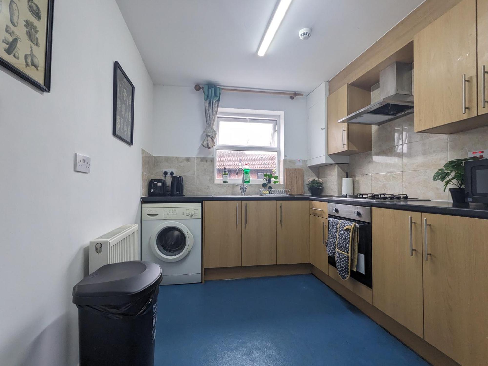 Near Centre Private Bath Free Parking Holiday home