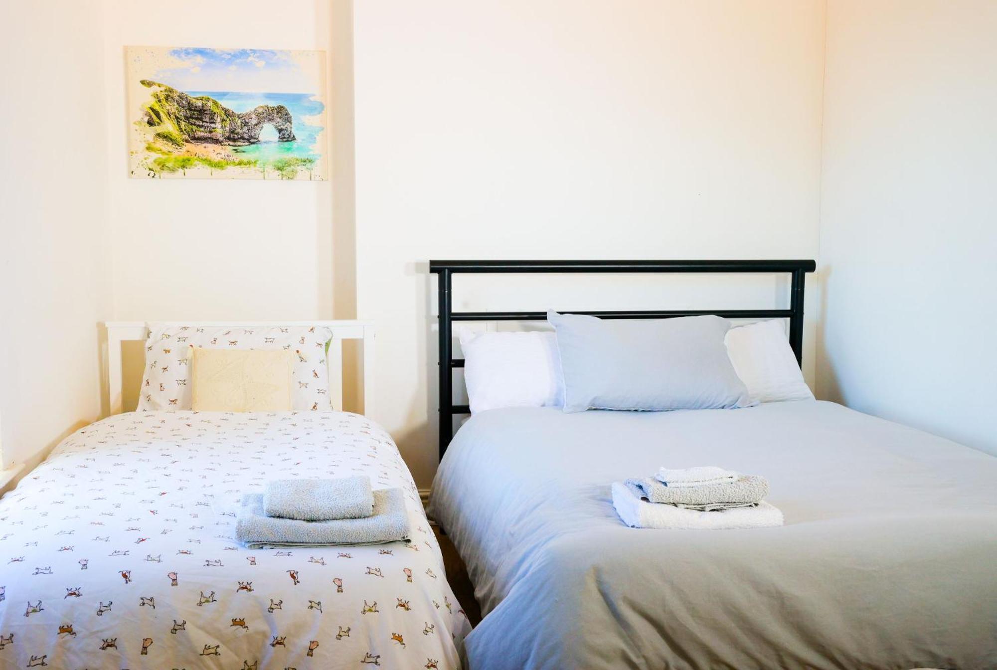 Guest house Edinburgh Road *