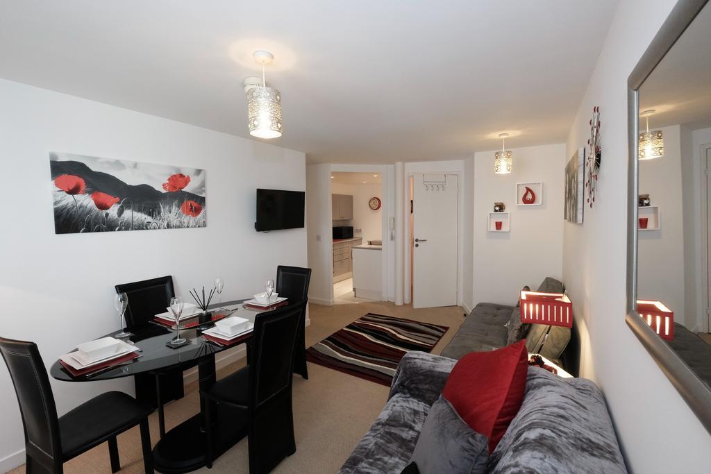 Living Easy Royal Quay Apartment Liverpool