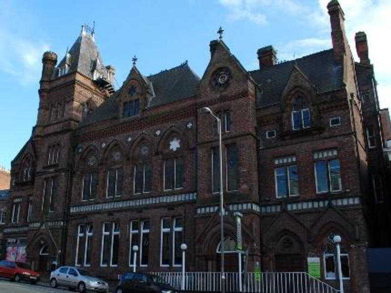 Malacuna Hostel *