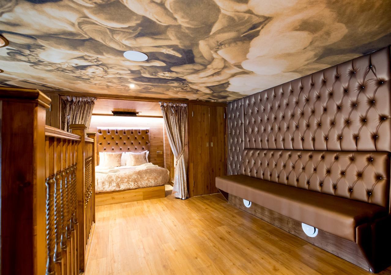 Signature Living At Shankly Aparthotel