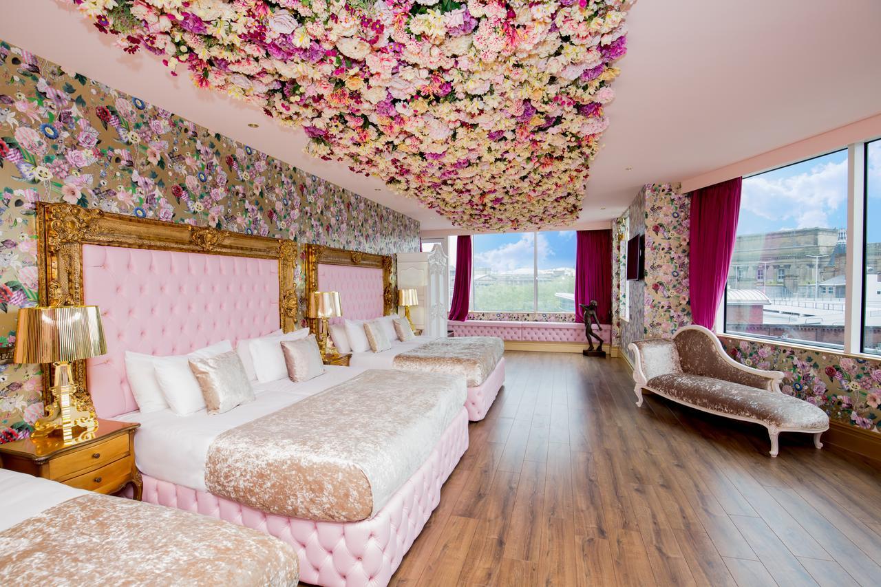 Signature Living At Shankly 4*