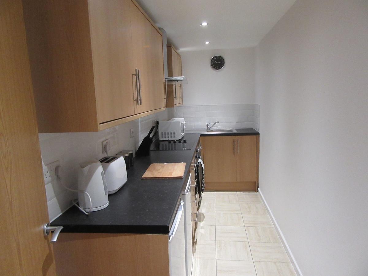 Apartment No 9 At Ivanhoe - Large 2 Bed Near Sefton Park And Lark Lane Liverpool
