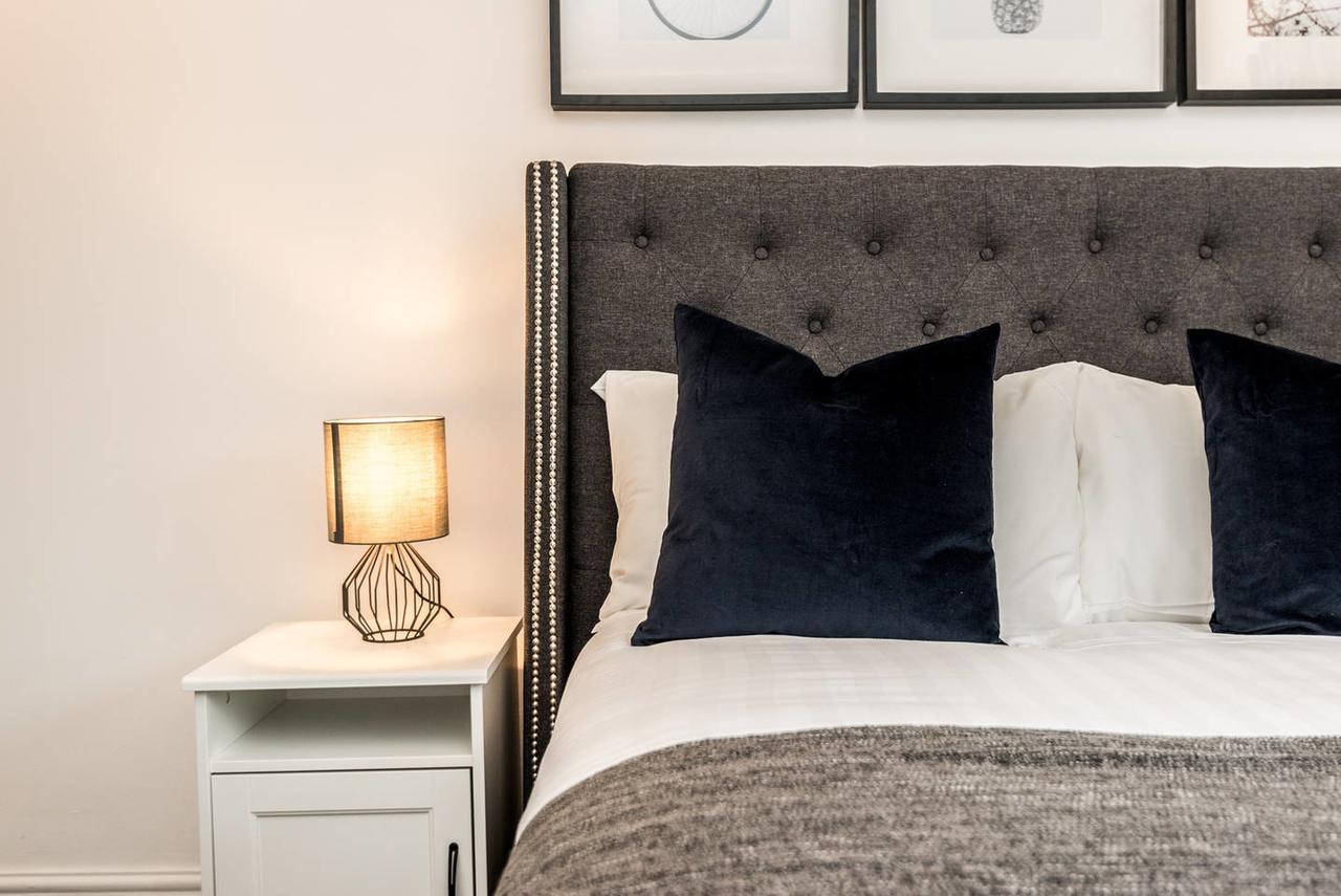 Wood Street Apartment