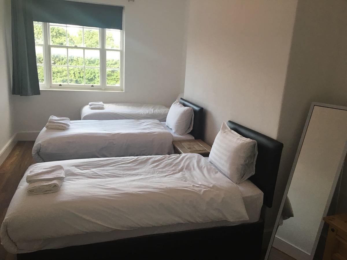 41 Catharine Street Apartment
