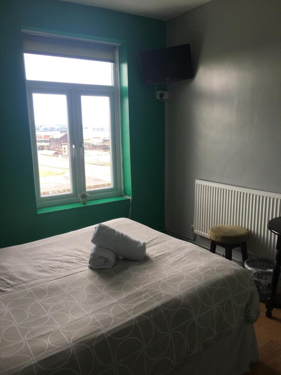 O'tooles - Council Only Guest house 2*