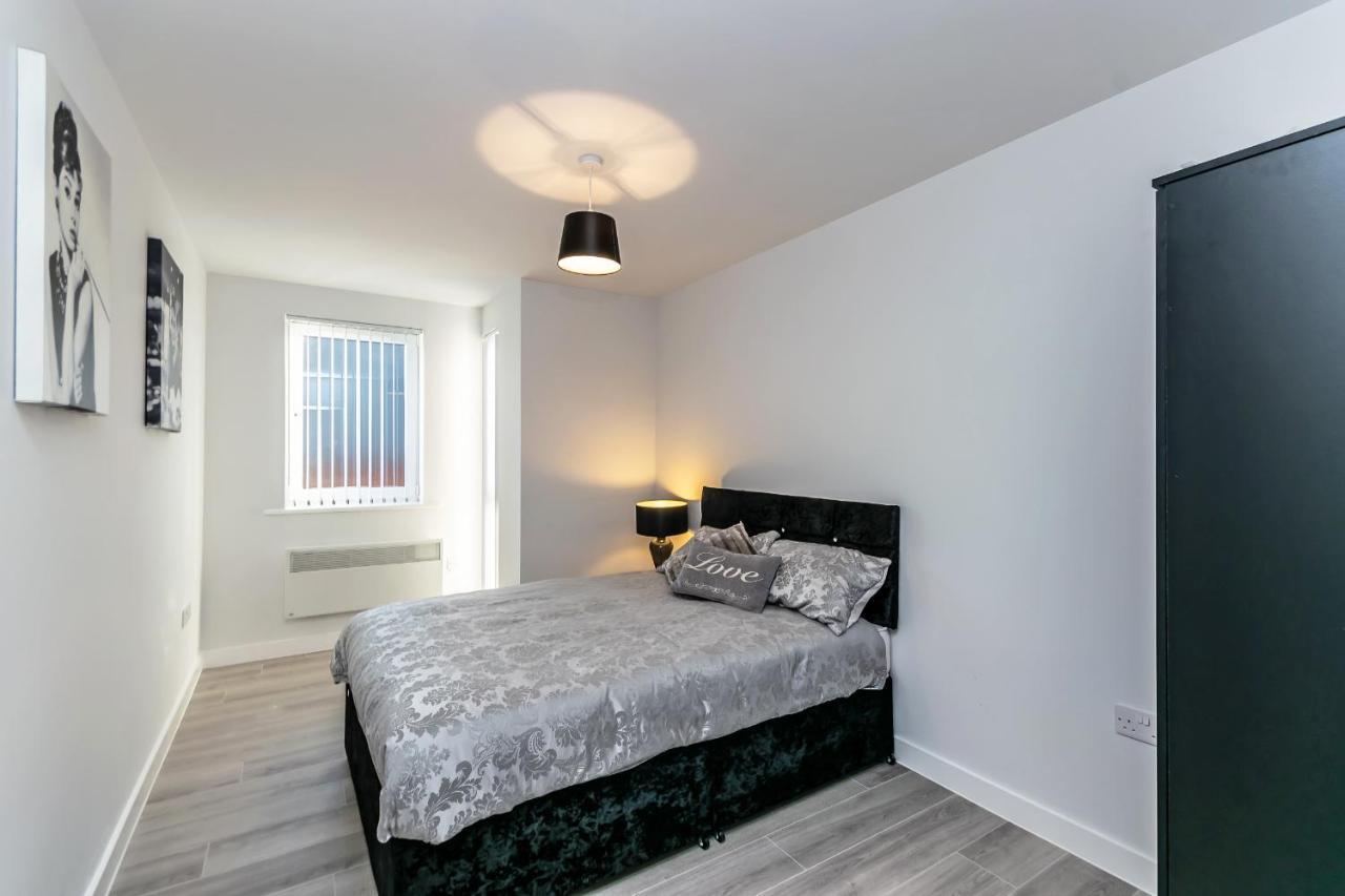 Air Host And - 7 Barall Court - Sleeps 6 Minutes From Lfc Free Parking *