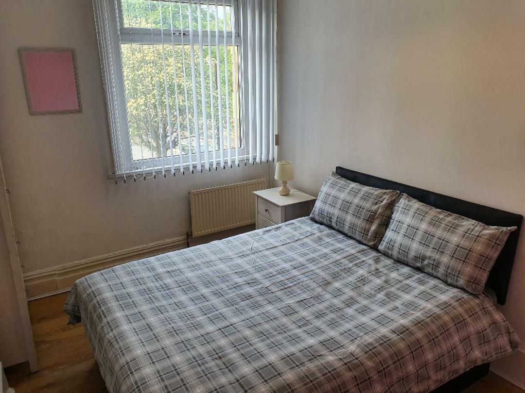 Prescot House 3* Liverpool