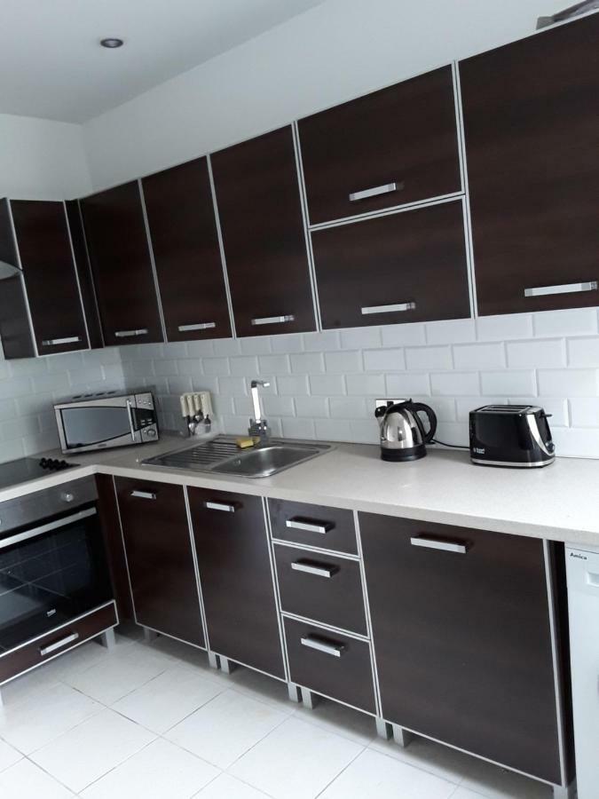 Trait House Apartment *