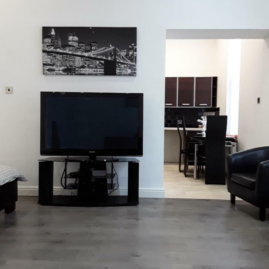 Trait House Apartment *