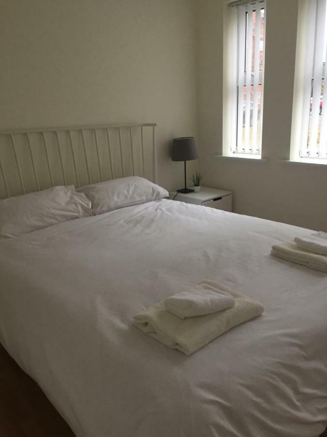 Riverside Views 2 Bedroom *