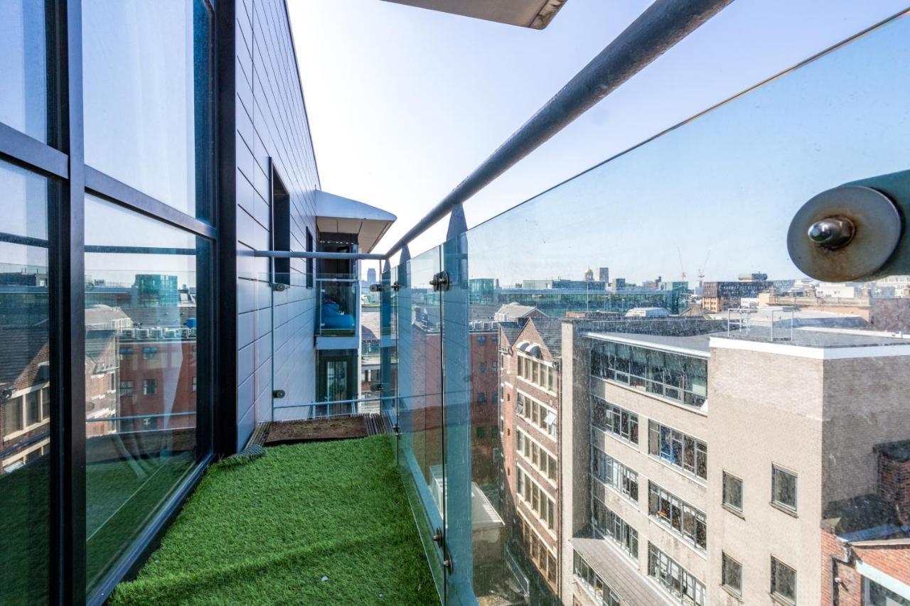Stylish Penthouse Apt With Roof Garden *