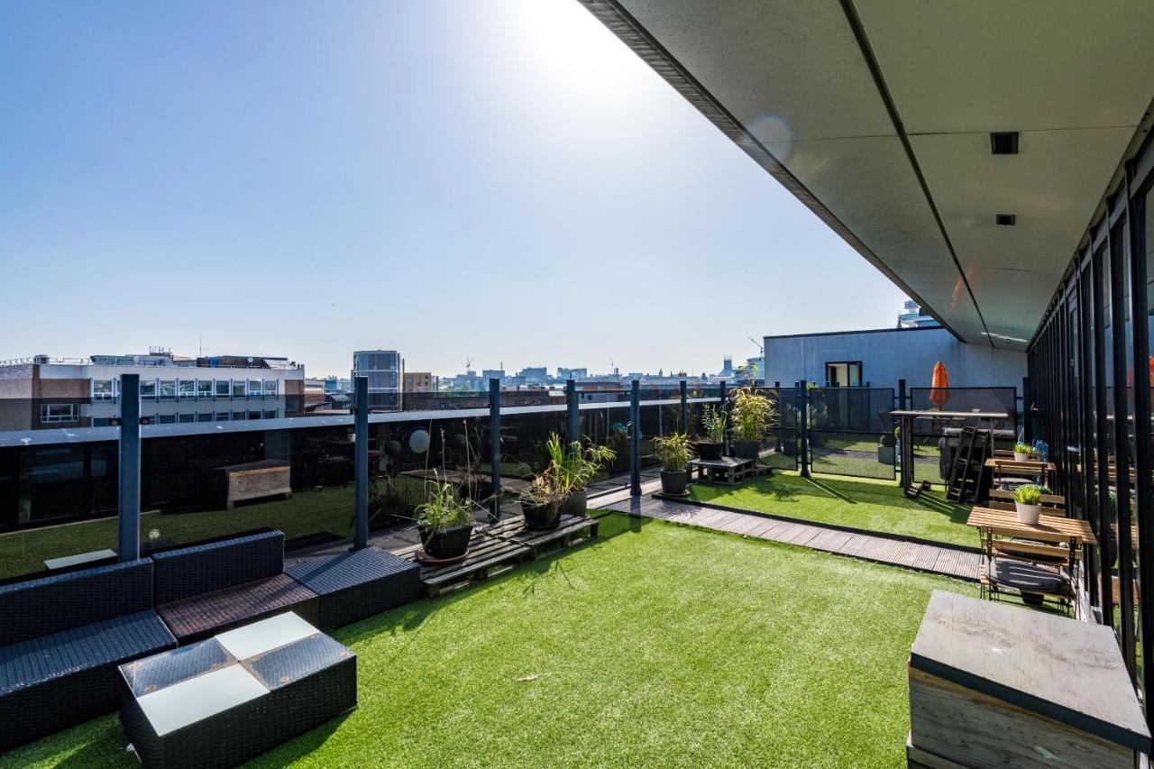 Stylish Penthouse Apt With Roof Garden Liverpool