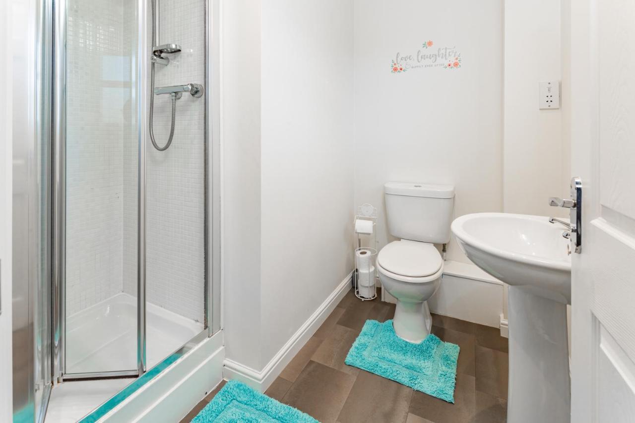 Spacious Contractor House For Large Groups - Private Parking By Short * Liverpool