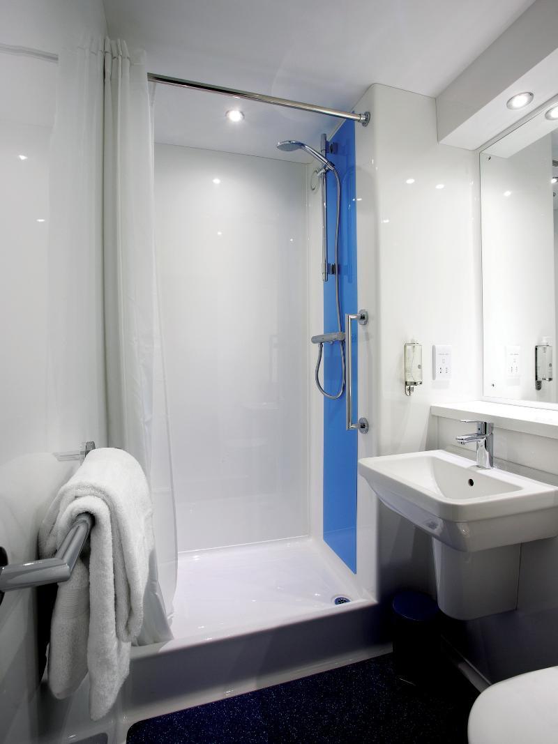 Hotel Travelodge Exchange Street Liverpool