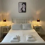 Citybreaks Rooms With Free Parking