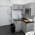 Kapsule Apartments