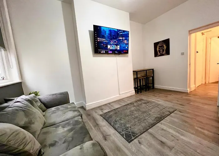 Liverpool Centre 2 Bed Apartment