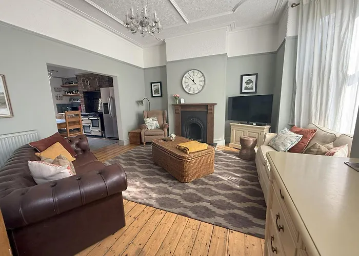 Victorian Villa Close To Liverpool City Centre
