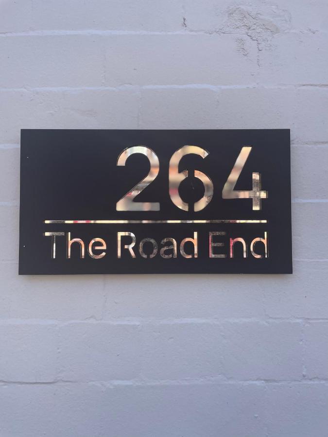 264 The Road End Guest house *