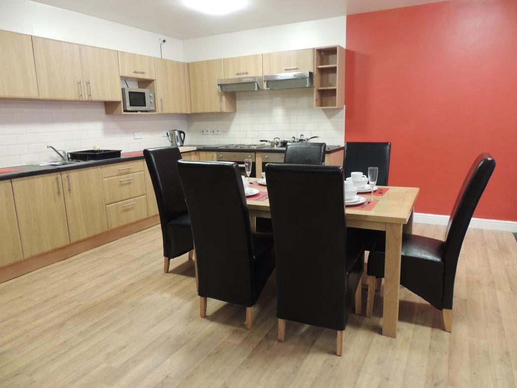 Arena House Hostel *