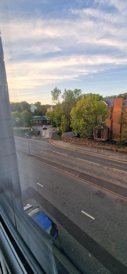 Apartment 1 Bed Entire Studio Flat 10 Min From Centre Liverpool