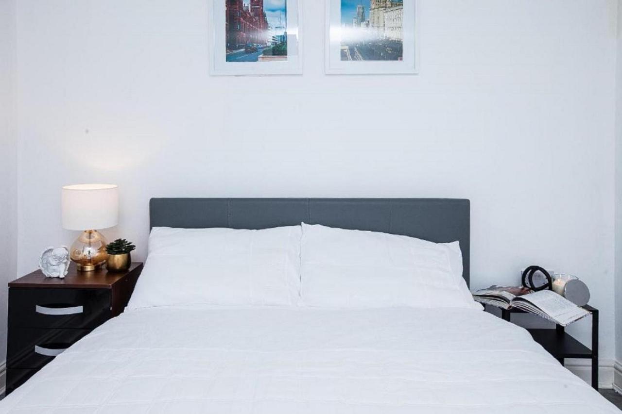 Superb Leighton Street House Holiday home *