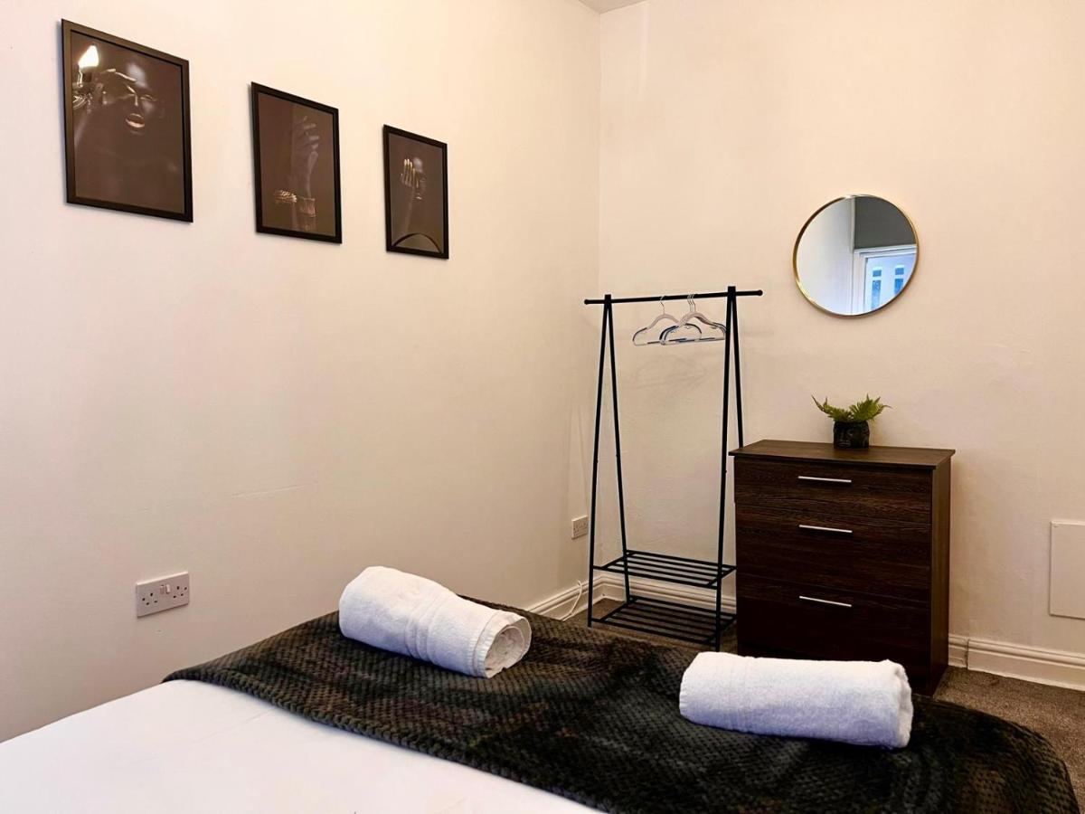 Centre 2 Bed * Liverpool