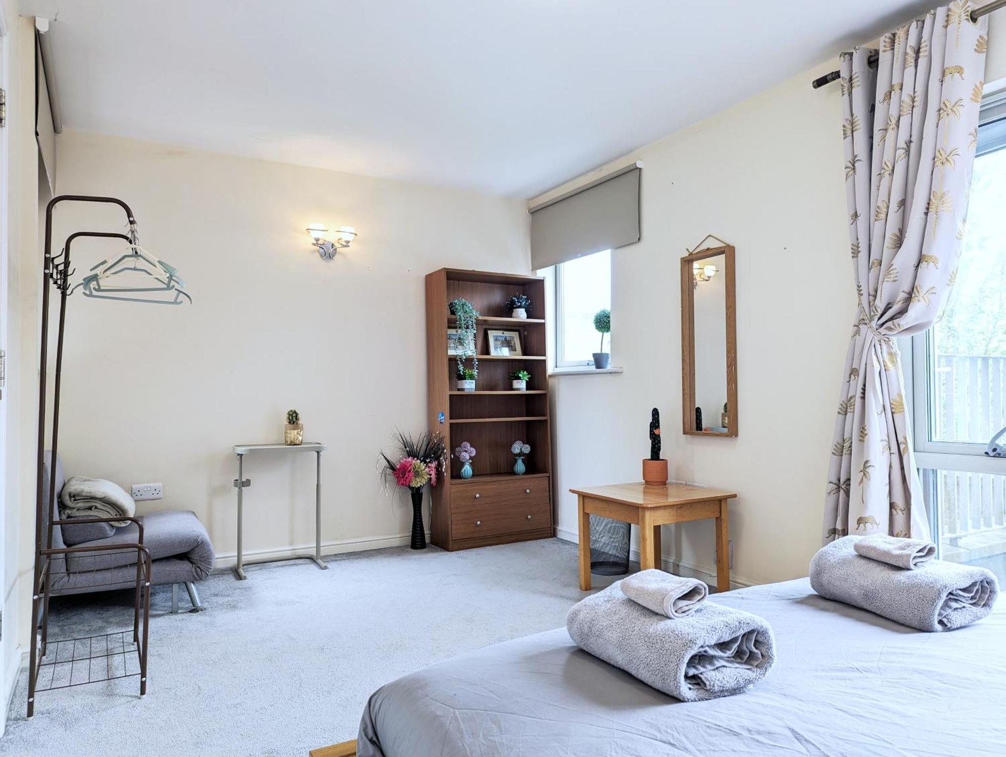 Guest Near Centre & Dock Free Parking Holiday home Liverpool