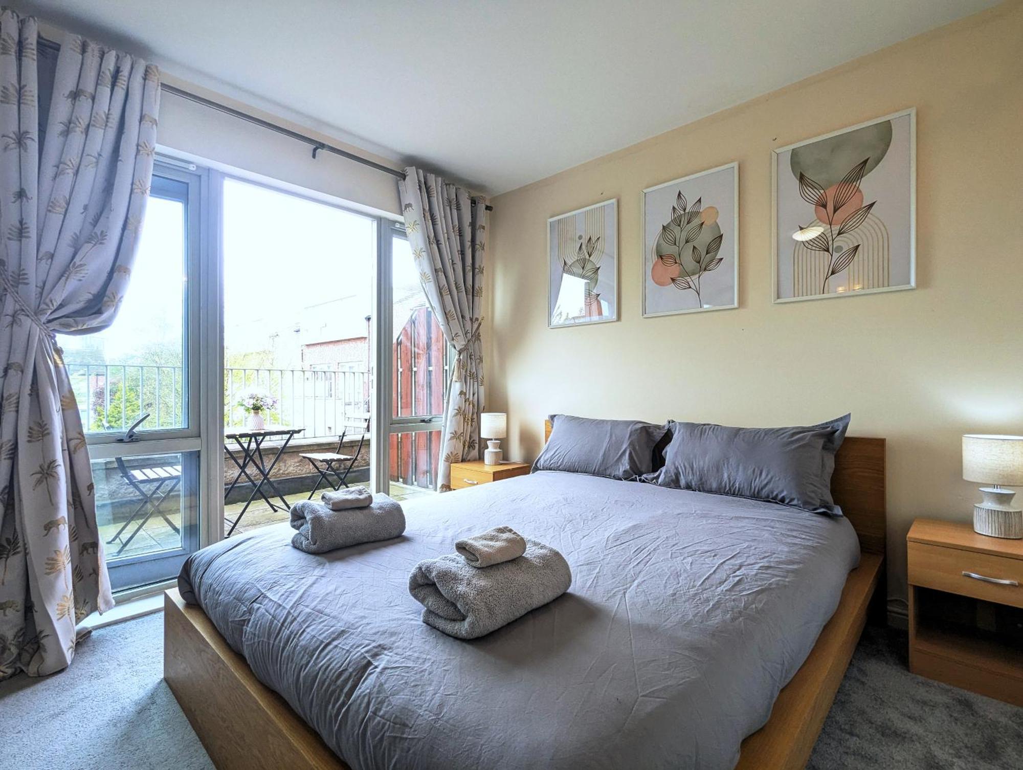 Guest Near Centre & Dock Free Parking Liverpool