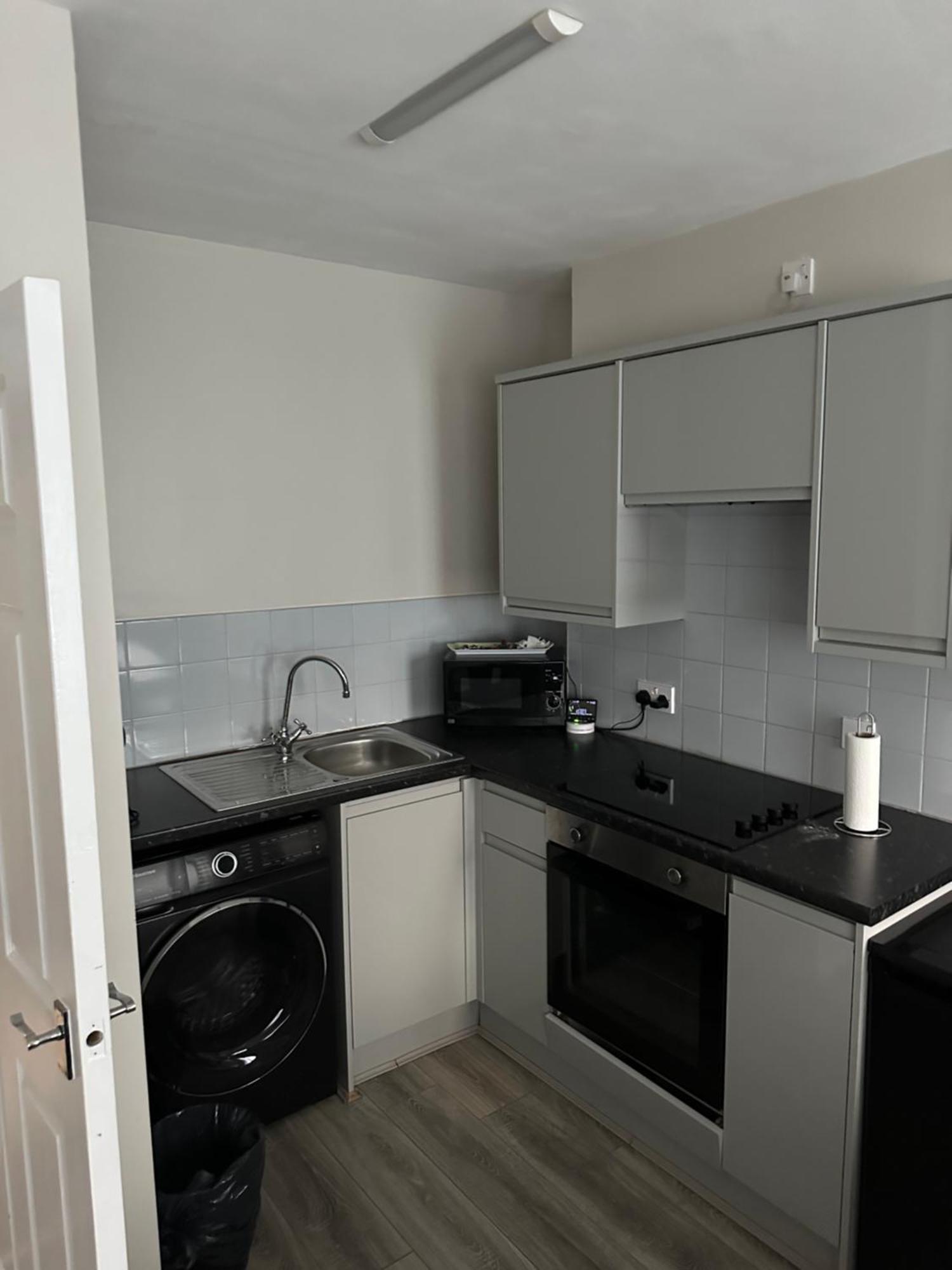 Apartment Recently Renovated Free Parking