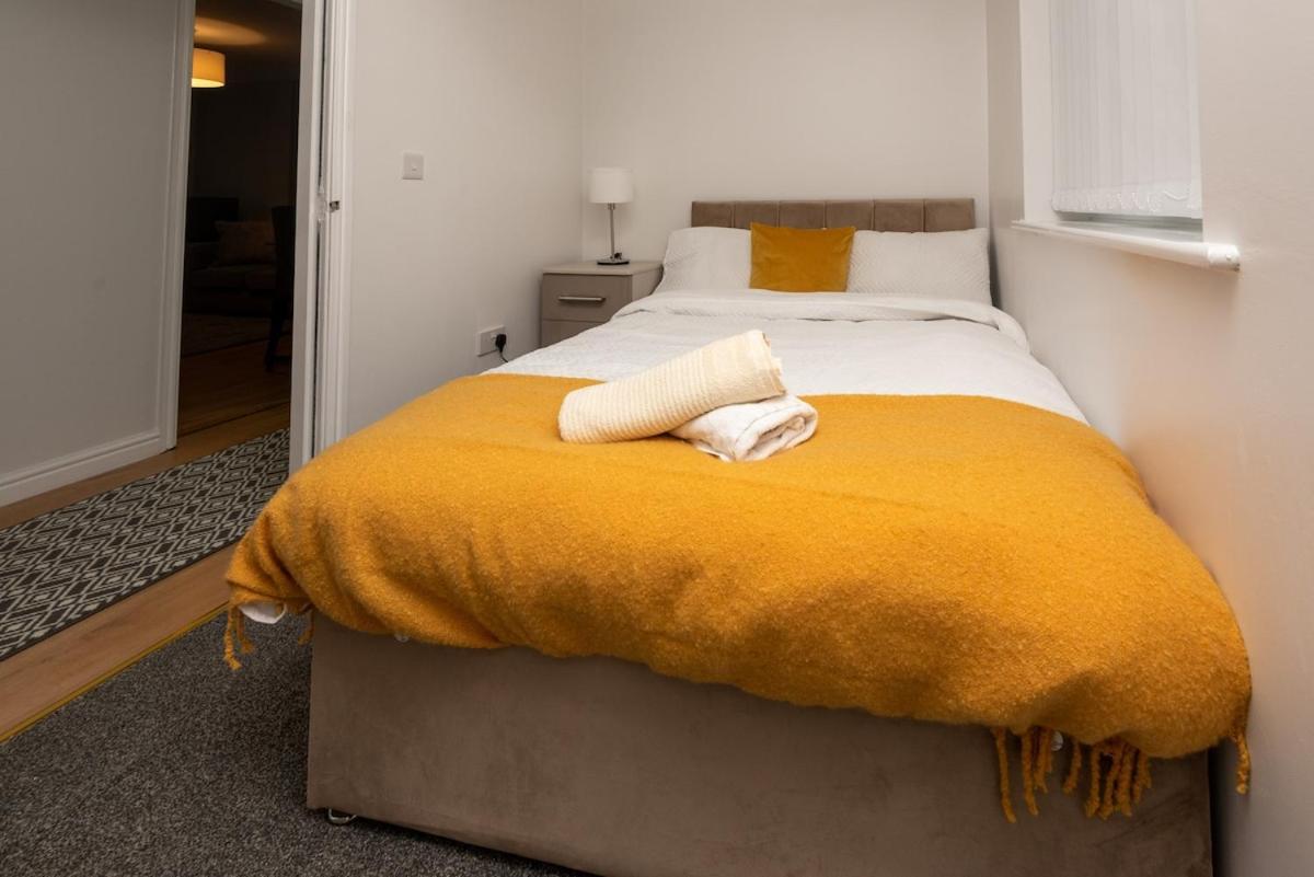 3 Bedroom Flat W Parking
