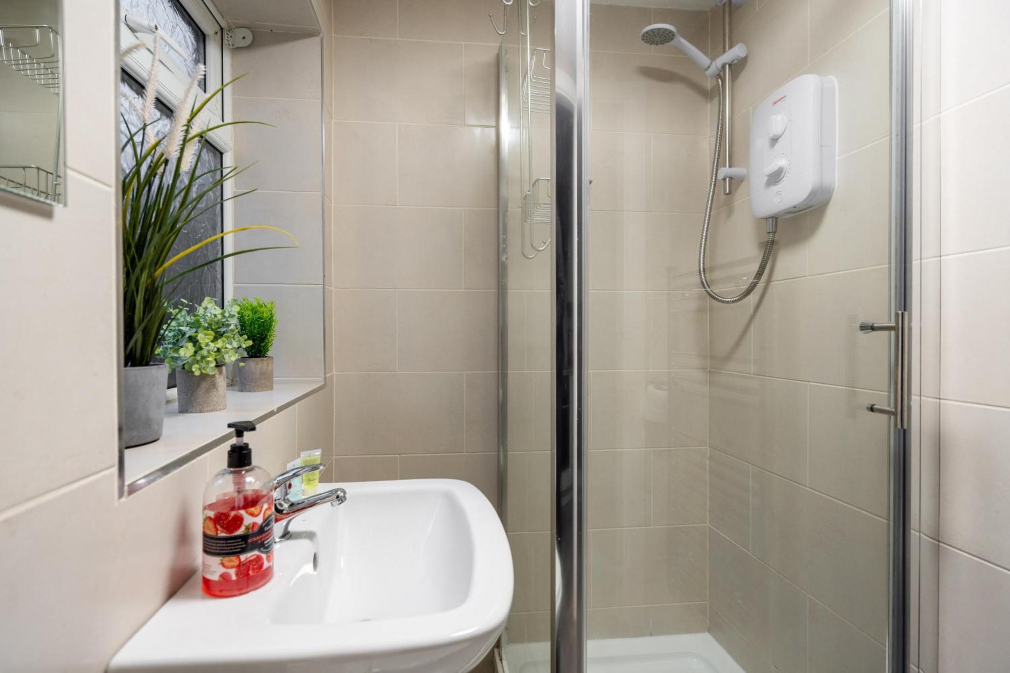 Anfield Apartment *