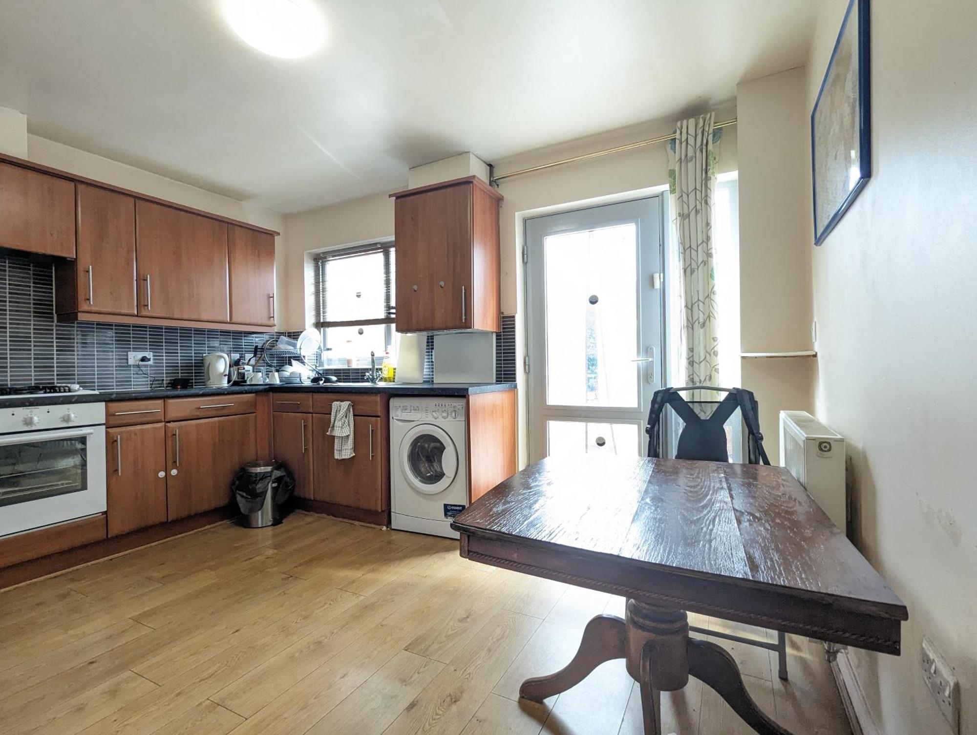 Guest Near Centre & Dock Free Parking Holiday home