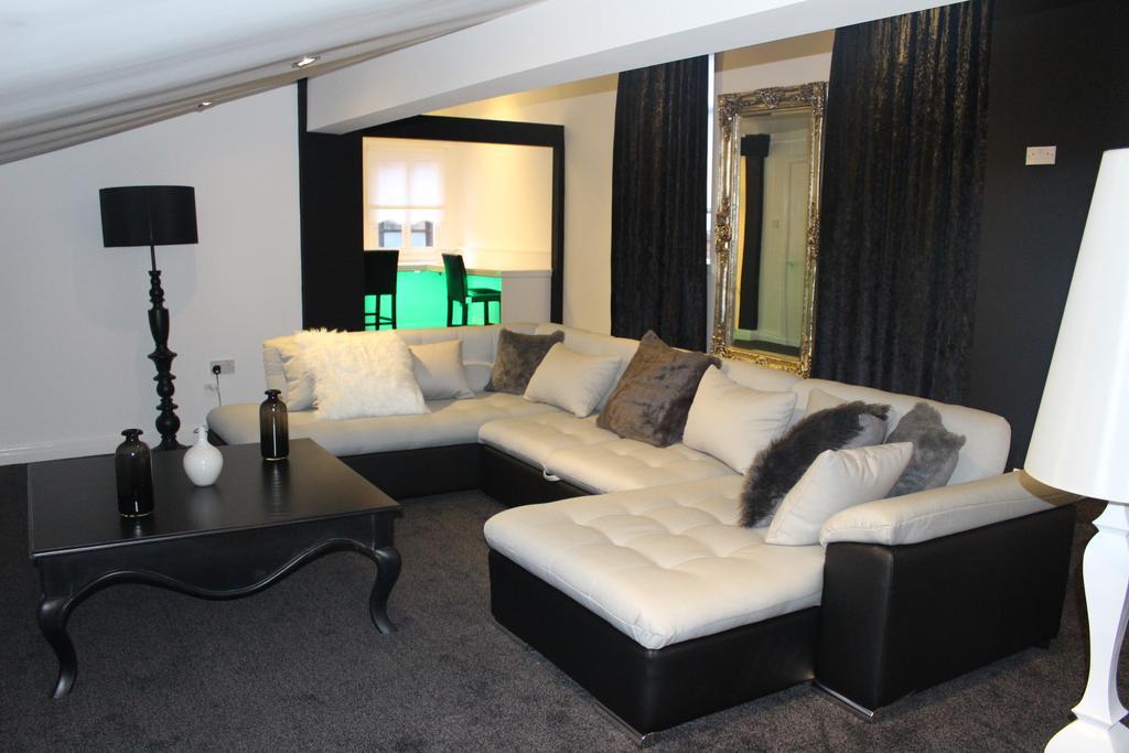 Ware Parr Street Apartment Liverpool
