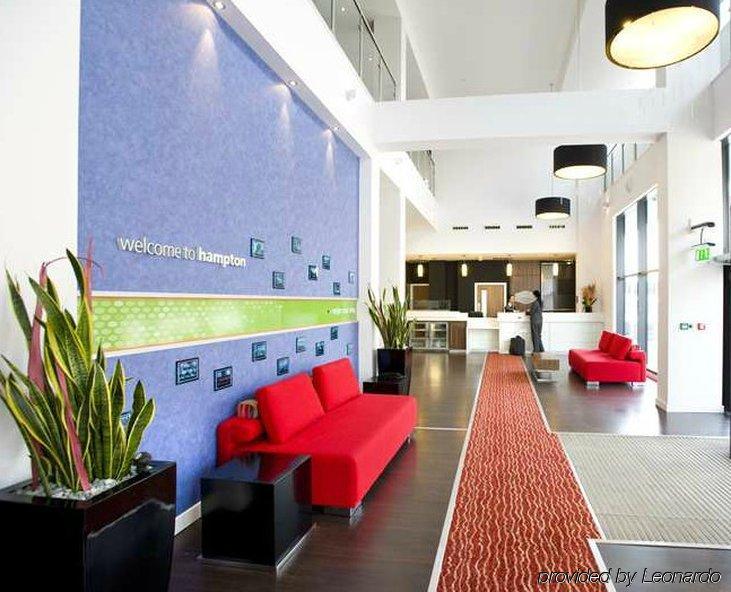 Hotel Hampton By Hilton Centre 3*
