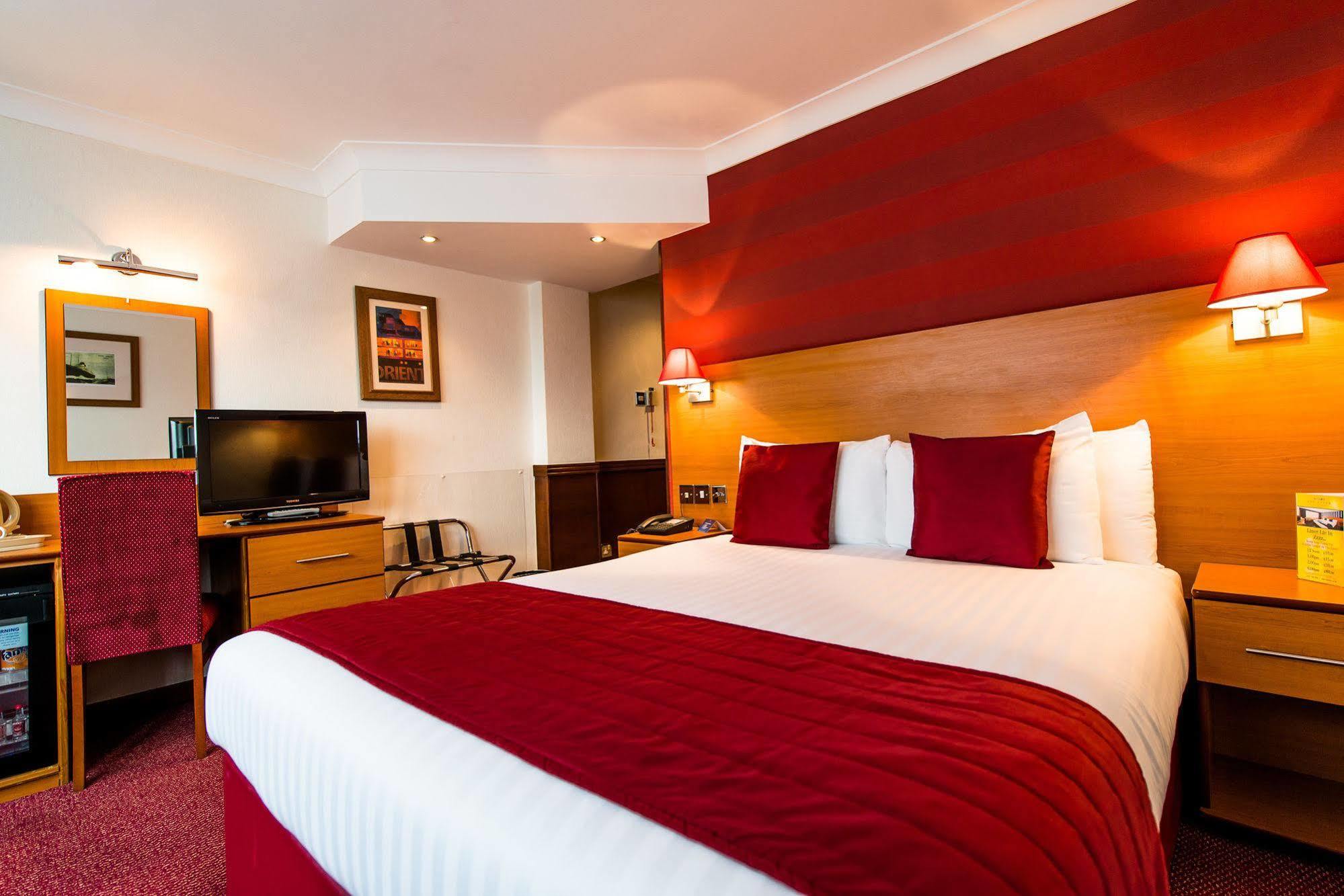 Hotel The Liner At
