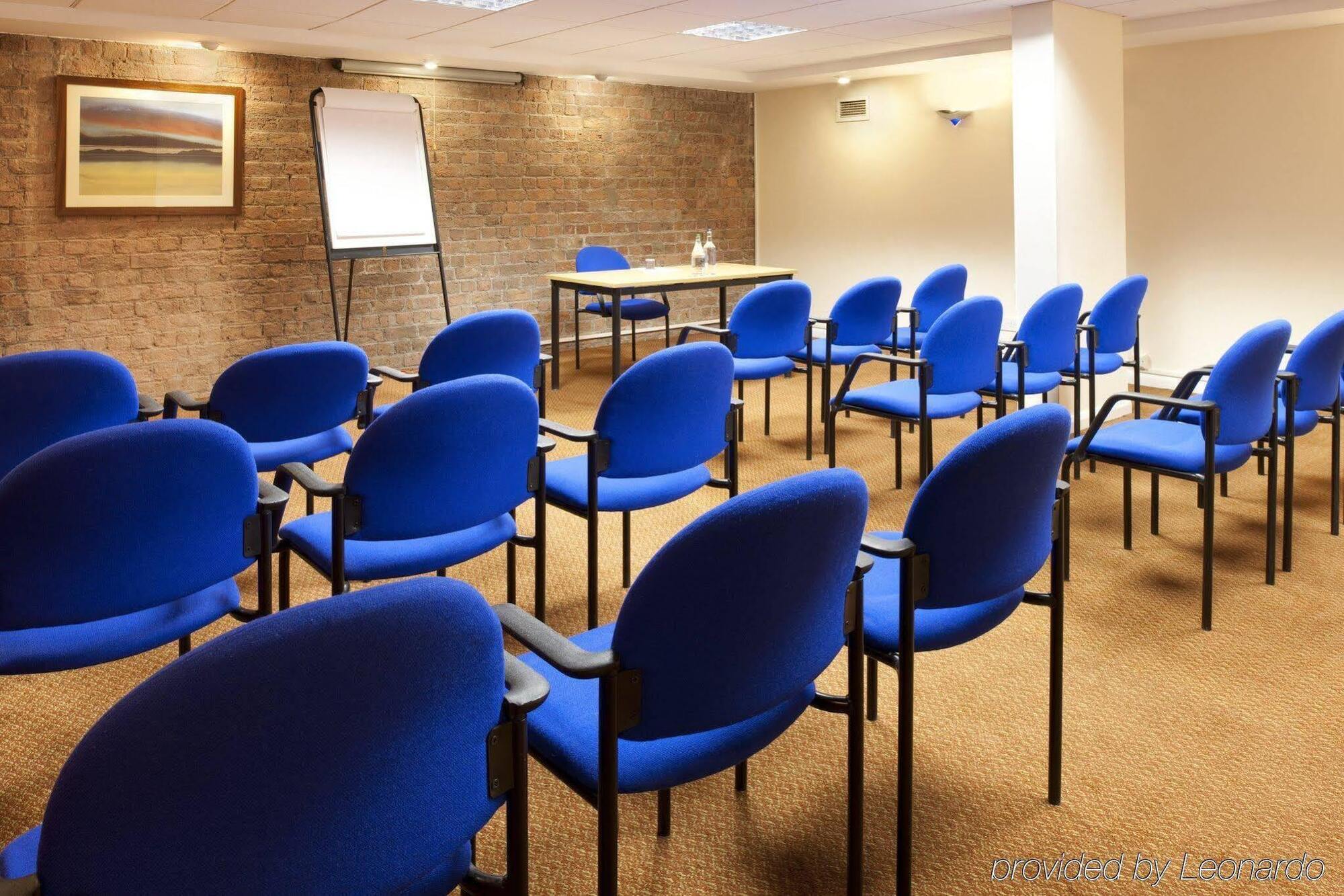 Hotel Express Liverpool-albert Dock By Ihg 3*